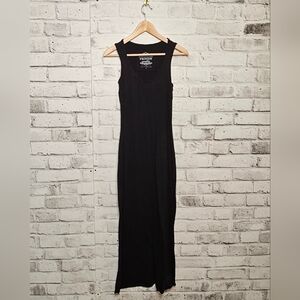 Nanavatee Women's Black Sleeveless Maxi Dress